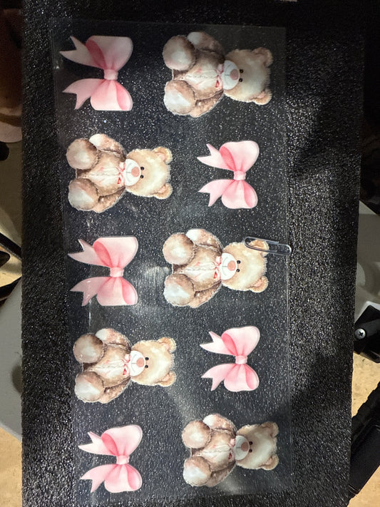 #818
