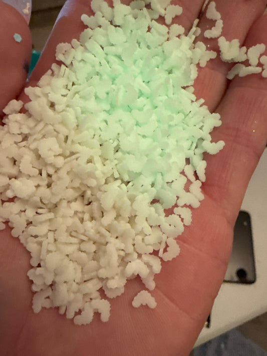 #34 Glow-In-The-Dark Bats Additives