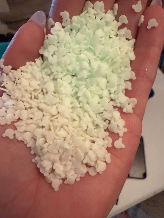 #33 Glow In The Dark Mickey Heads Additives
